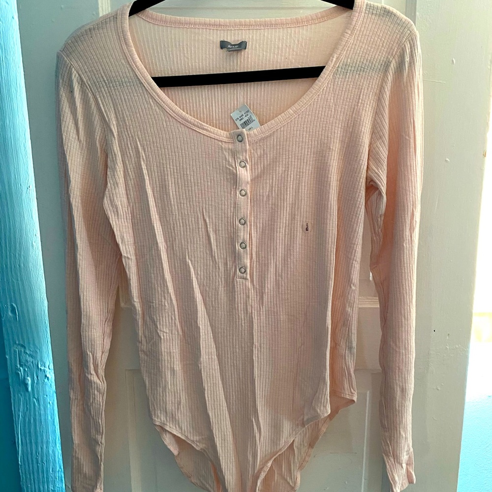 Brand new - aerie - Large - pink long sleeve bodysuit